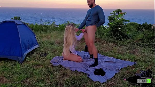 Sexo Arriscado Casal Amador real fodendo em acampamento - Sexdoll 520